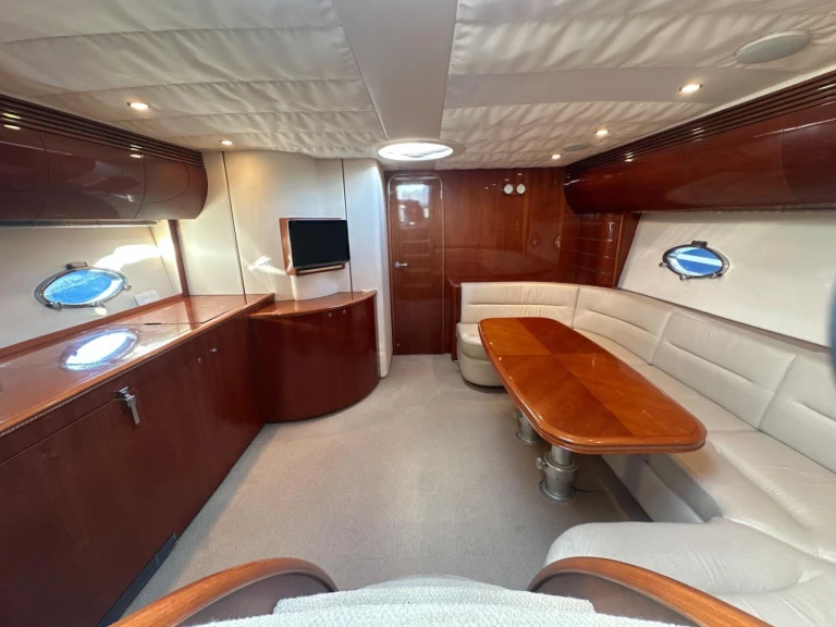 Noleggio Yacht di lusso con o senza skipper Princess a Cannes