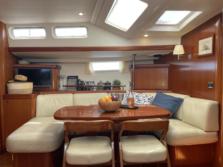 Bénéteau Beneteau 57 (Owner Version) da affittare a  Sithonia