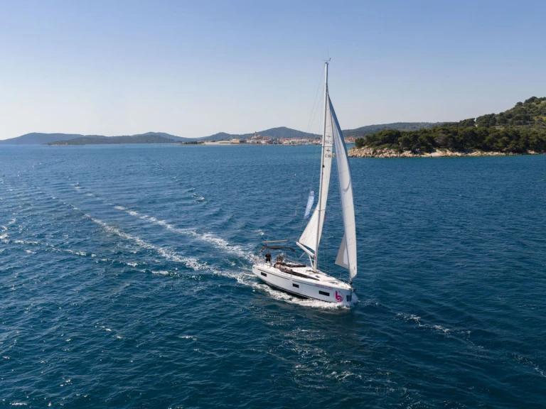 Noleggio Barca a vela Bavaria con patente nautica
