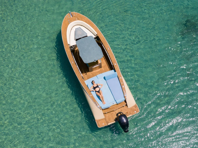Noleggio barche Lilybaeum Lily Levanto 25 a Port d'Andratx su Samboat