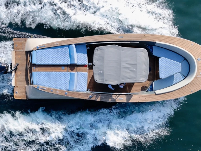 Noleggio Barca a motore Lilybaeum con patente nautica