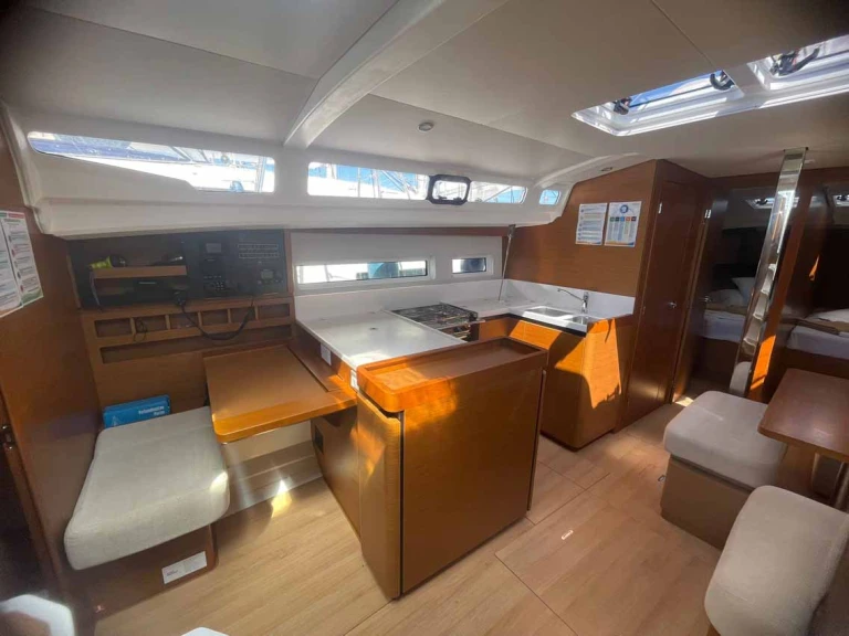 Noleggio barche Palma de Maiorca economico Sun Odyssey 440