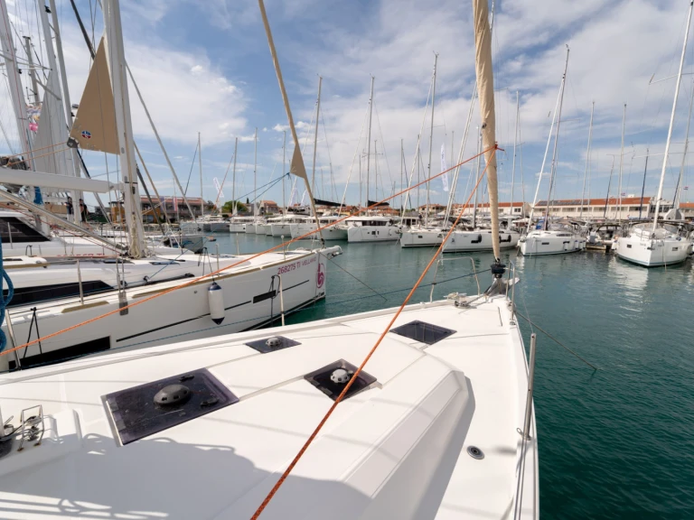 Noleggio barche Pirovac economico Oceanis 41.1
