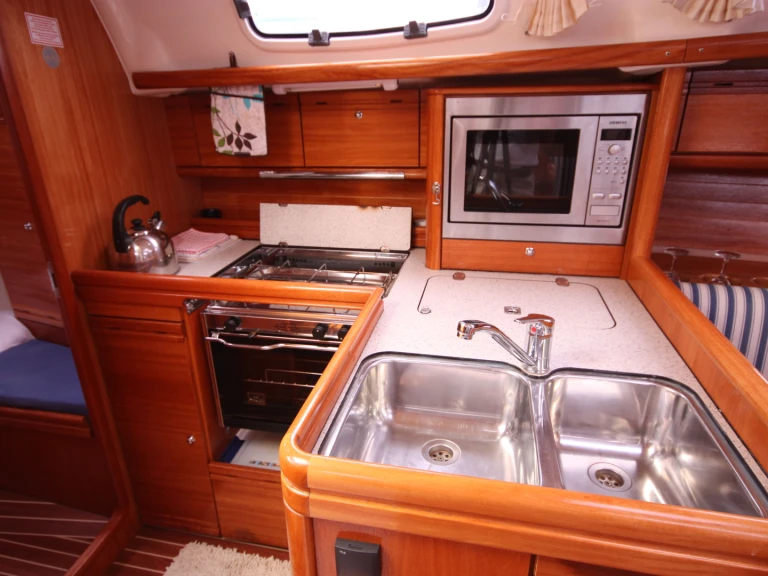 Bavaria Cruiser 34 da affittare a  Mai Khao