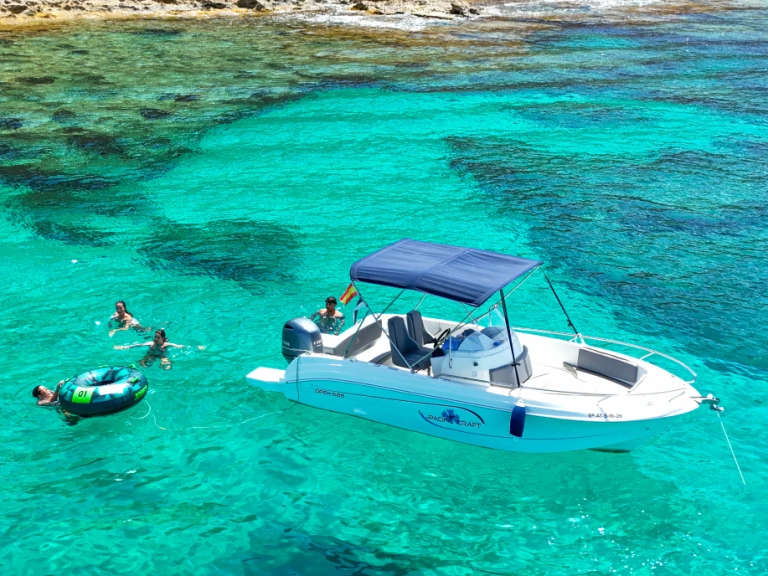 Noleggio barche Pacific Craft Pacific Craft 625 Open a Club Náutico can Pastilla su Samboat