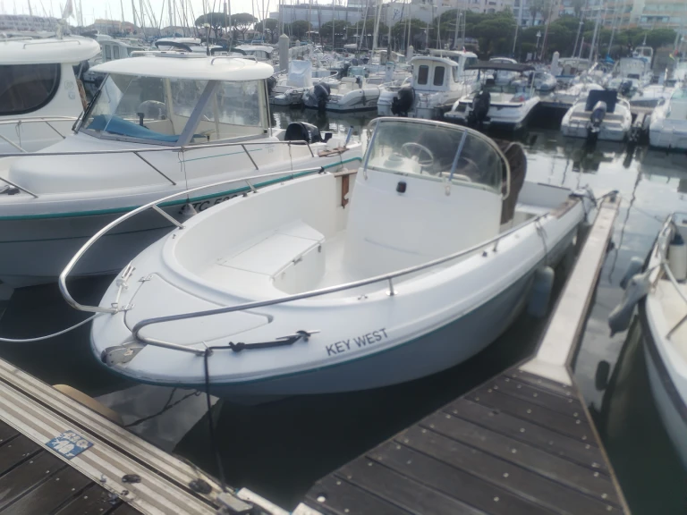 Noleggio Barca a motore con o senza skipper Jeanneau a Carnon-Plage
