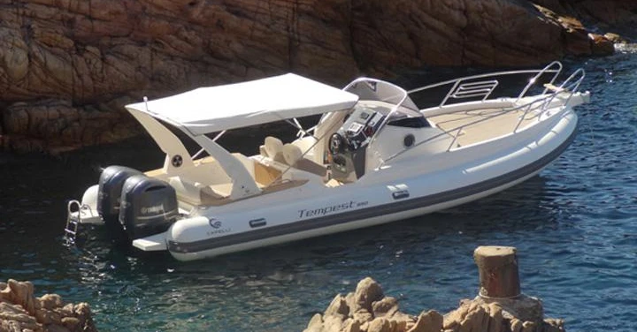 Noleggio barche Calvi economico Tempest 1000 WA