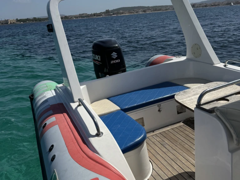 Noleggio a Porto di Alghero – Rib 760 su SamBoat