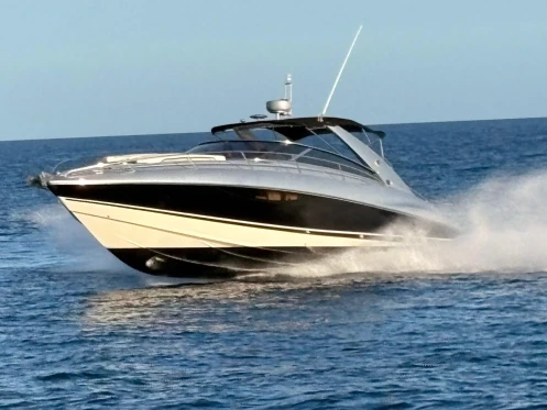 Sunseeker Superhawk 43 da affittare a  Cannes
