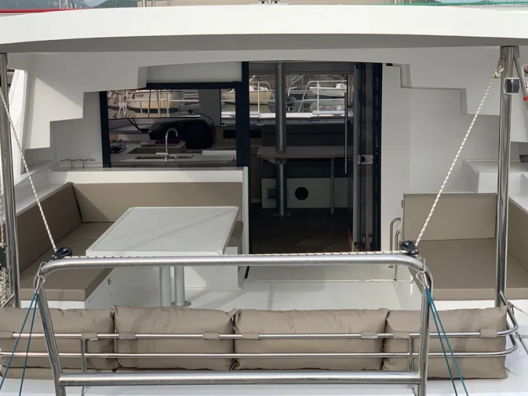 Catamarano a noleggio a Ajaccio al miglior prezzo