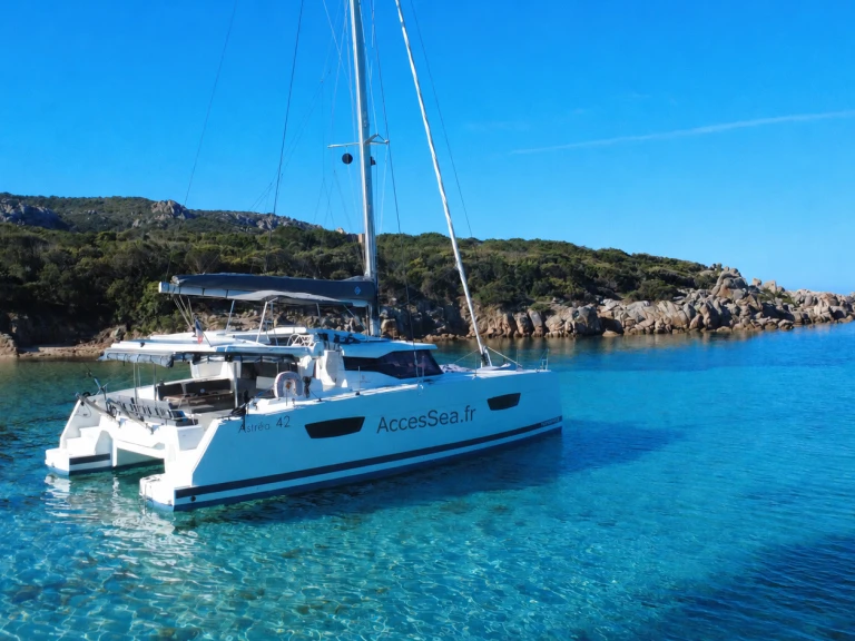 Noleggio a Propriano – Fountaine Pajot Astrea 42 su SamBoat