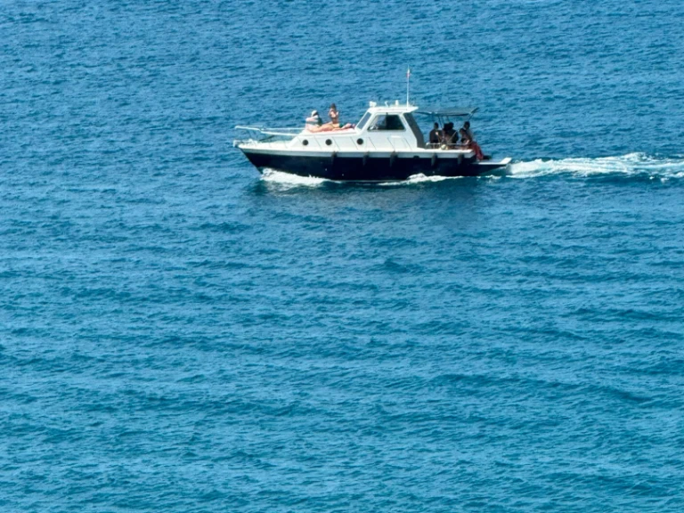 Noleggio barche Cefalù economico Crestline