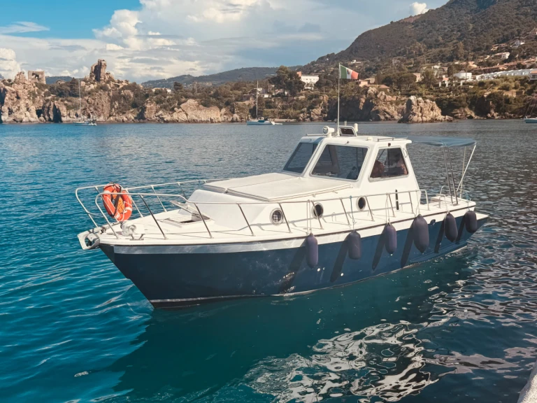 Noleggio barche aztec Crestline a Cefalù su Samboat