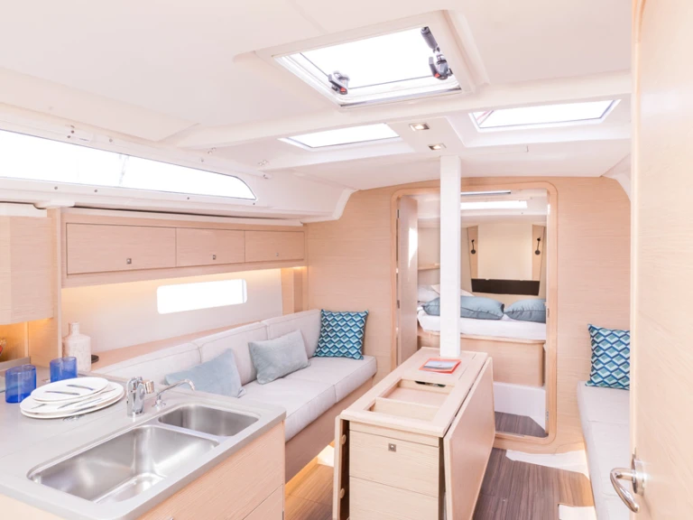 Noleggio a Ribishi – Dufour Dufour 37 su SamBoat