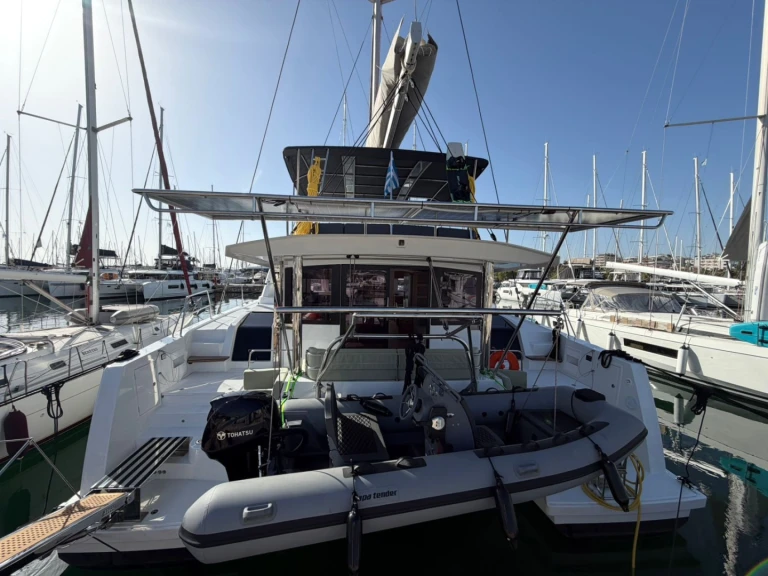 Noleggio Catamarano Bali con patente nautica