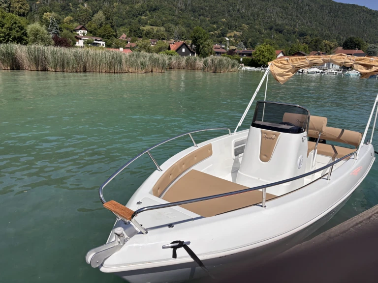 Noleggio barche Aquabat Sport Line 17 a Annecy su Samboat