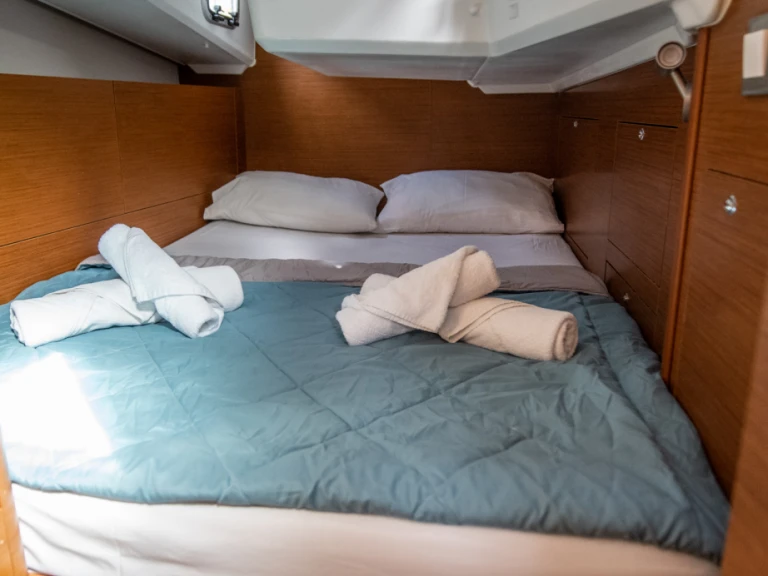 Noleggio barche Jeanneau Sun Odyssey 410 a Nydri su Samboat