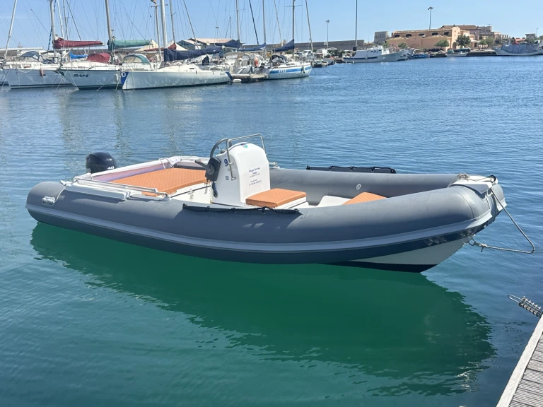 Noleggiare una Msg Ogliastra  Gemma600 a Arbatax