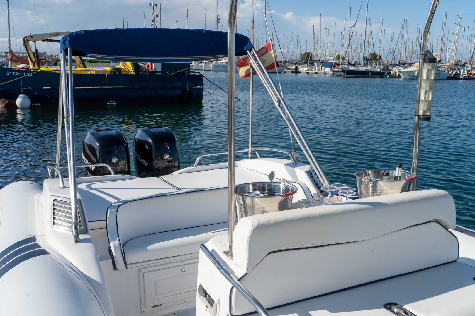 Noleggio Gommone Sacs con patente nautica