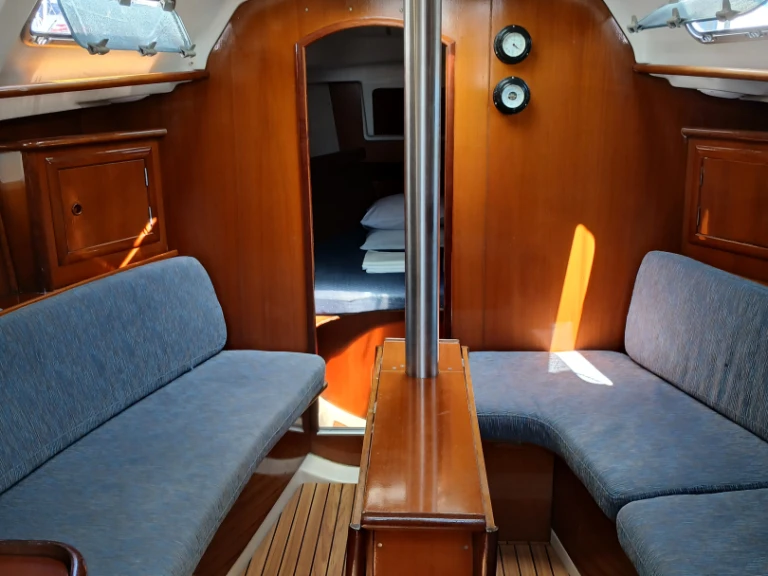 Noleggio barche Trogir economico Oceanis 331 Clipper