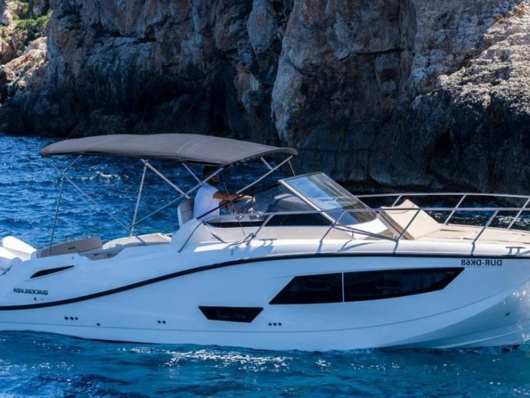 Noleggio barche Quicksilver Activ 875 Sundeck a Ajaccio su Samboat