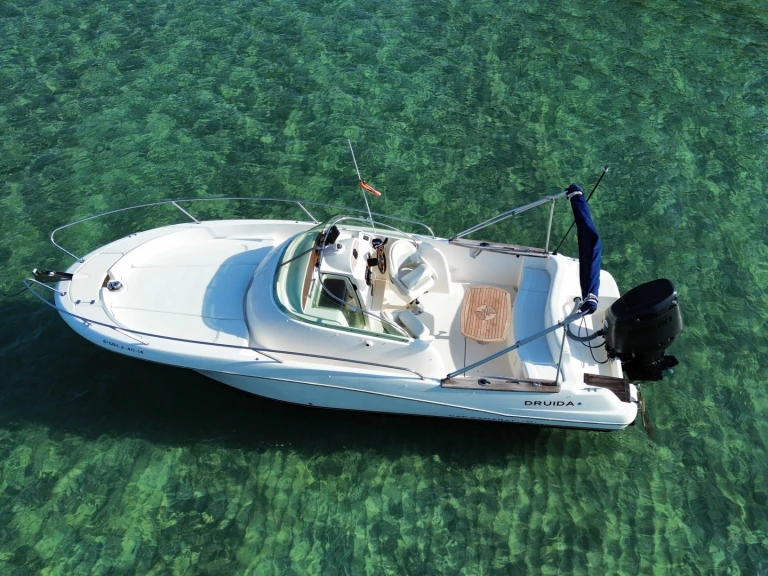 Noleggio a Port d'Addaia (Citta) – Jeanneau Cap Camarat 7.5 WA su SamBoat