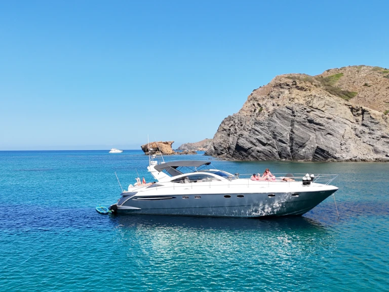 Noleggio barche Fairline Targa 52 a Mahón su Samboat