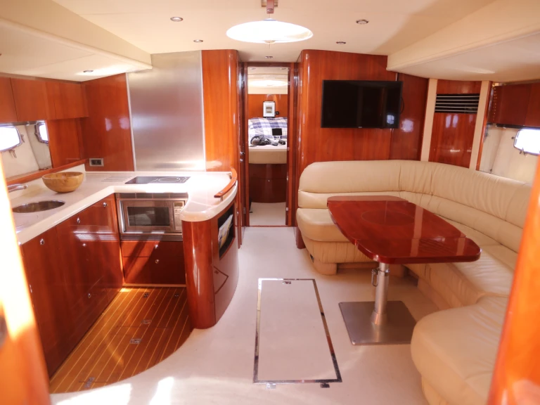 Fairline Targa 52 da affittare a  Mahón