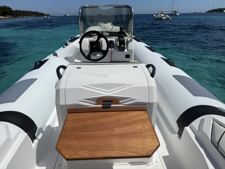 Noleggio barche Ranieri Cayman 21 Sport a Mandelieu-la-Napoule su Samboat