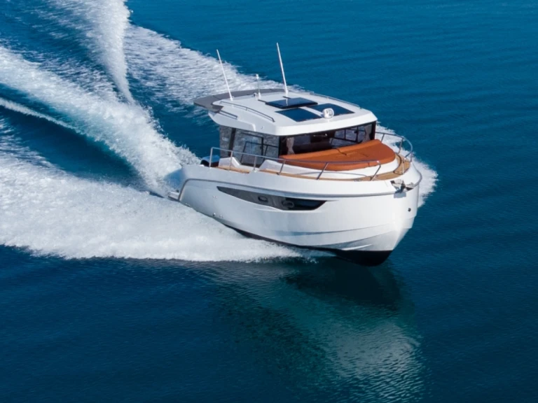 Advanced Yachts Kavi 9 da affittare a  Spalato