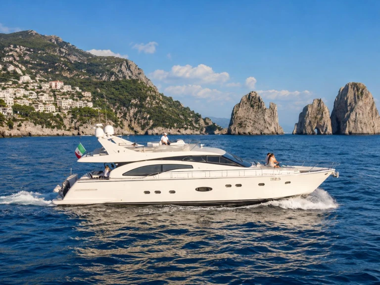 Noleggio Yacht di lusso a Castellammare di Stabia – Ferretti Ferretti 680