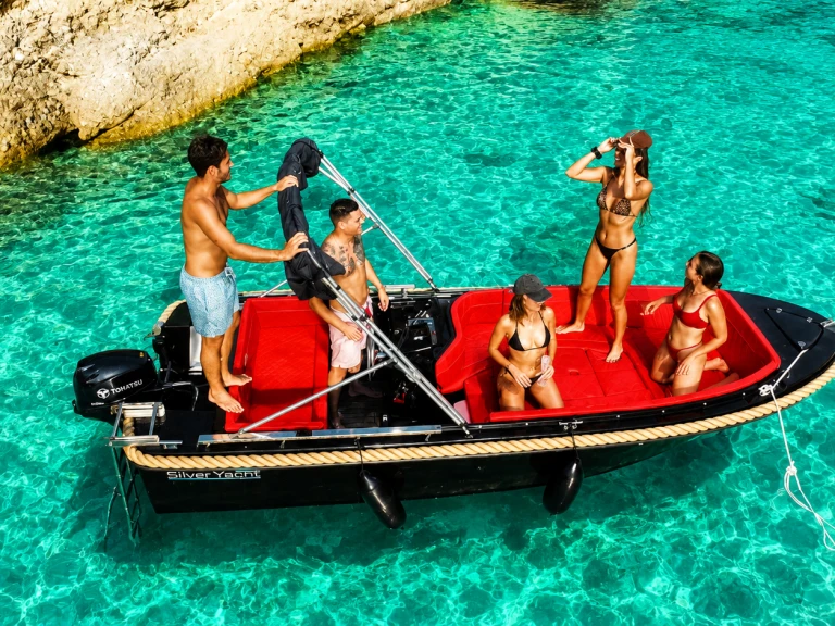 Noleggio barche Silent Yachts 525 a Sant Antoni de Portmany su Samboat