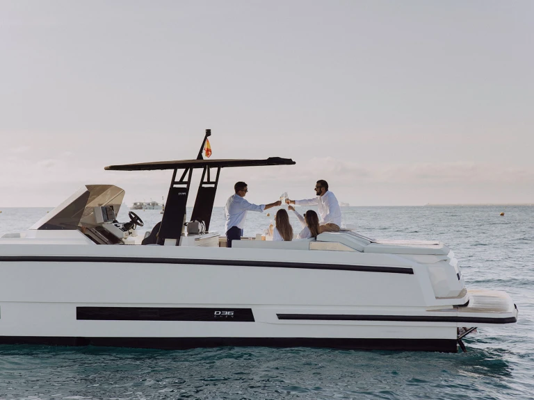 Noleggio Barca a motore a Dénia – DEANTONIO YACHTS D36