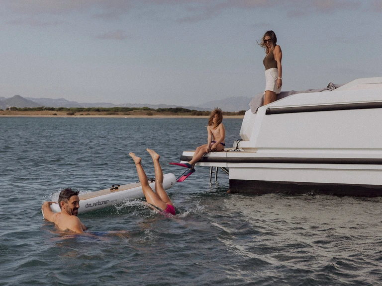 Noleggio a Dénia – DEANTONIO YACHTS D36 su SamBoat