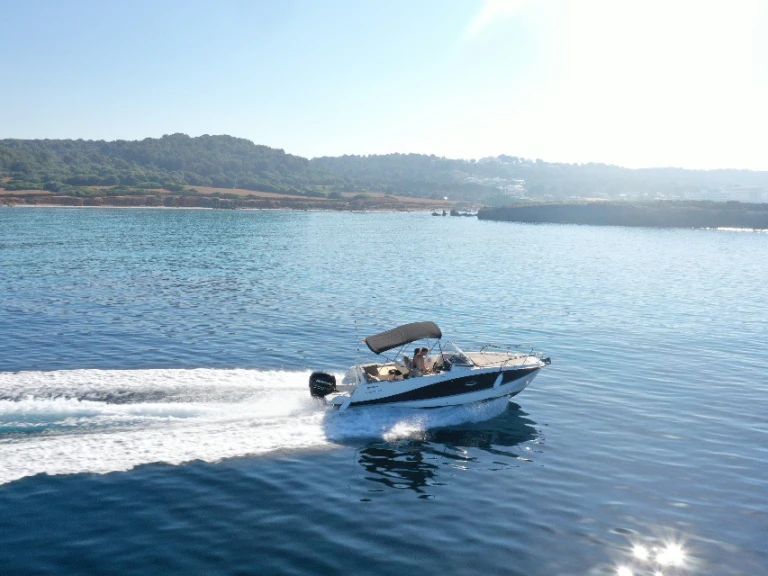 Noleggio Barca a motore con o senza skipper Quicksilver a Mahón