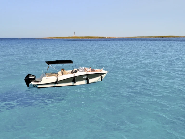 Noleggio a Mahón – Quicksilver Activ 755 Sundeck su SamBoat