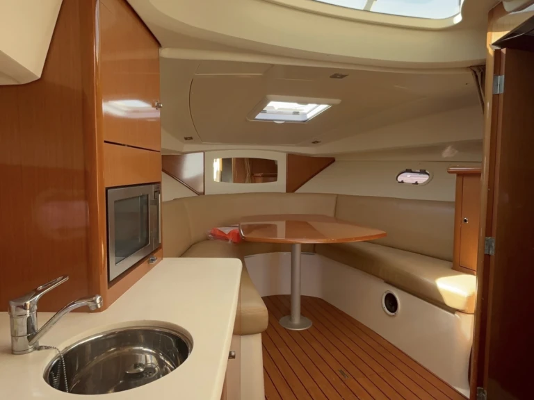 Jeanneau Prestige 30 S da affittare a  Cannes