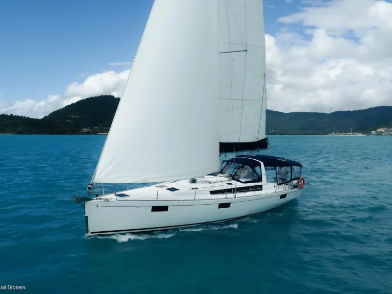 Noleggio barche Puerto Banús economico Oceanis 48