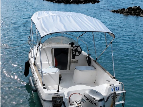 Noleggio barche Bénéteau Antares 450 a Sète su Samboat
