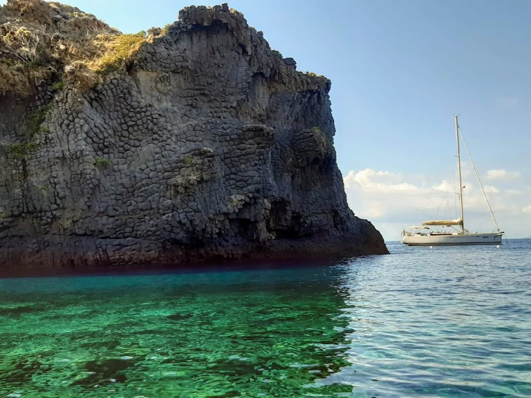 Noleggio Barca a vela a Siracusa – dofour Dofour 485