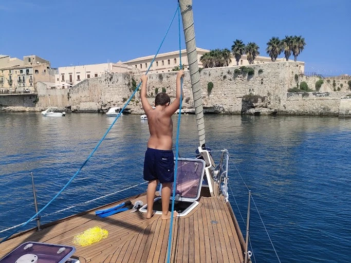 Noleggio barche dofour Dofour 485 a Siracusa su Samboat