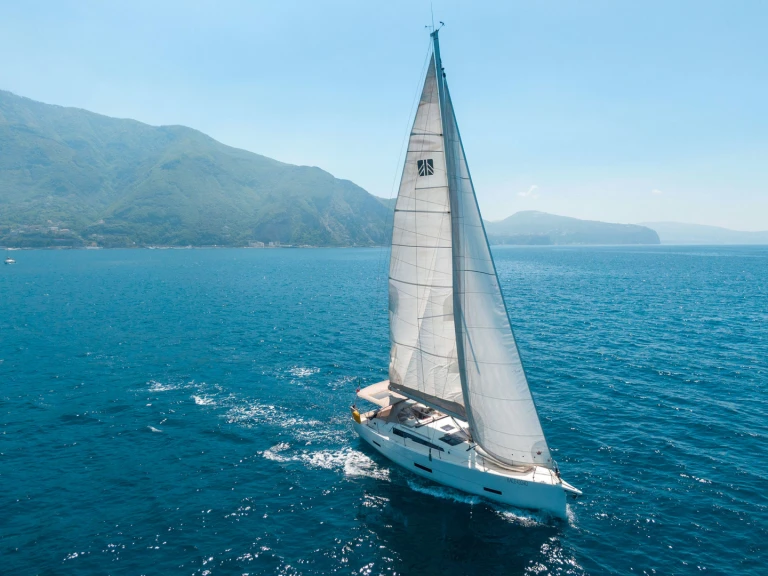 Noleggio a Castellammare di Stabia – Dufour Dufour 430 su SamBoat