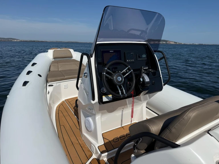 Noleggio Gommone Grand Boats con patente nautica