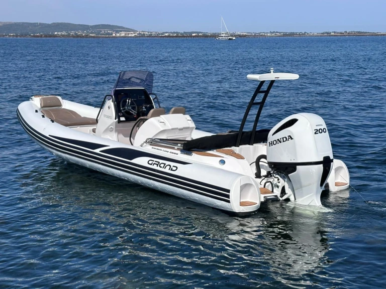 Noleggio barche Grand Boats GOLDEN LINE 680 a Mèze su Samboat