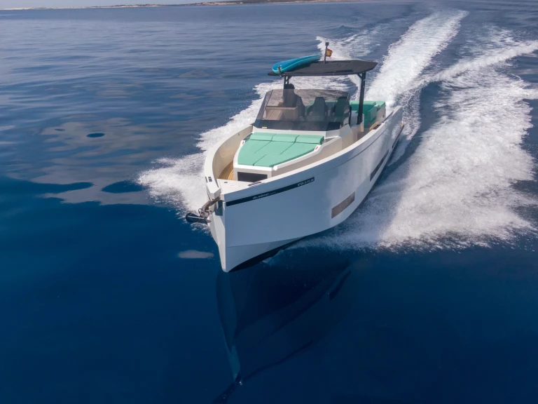 Noleggio Barca a motore De Antono Yachts con patente nautica
