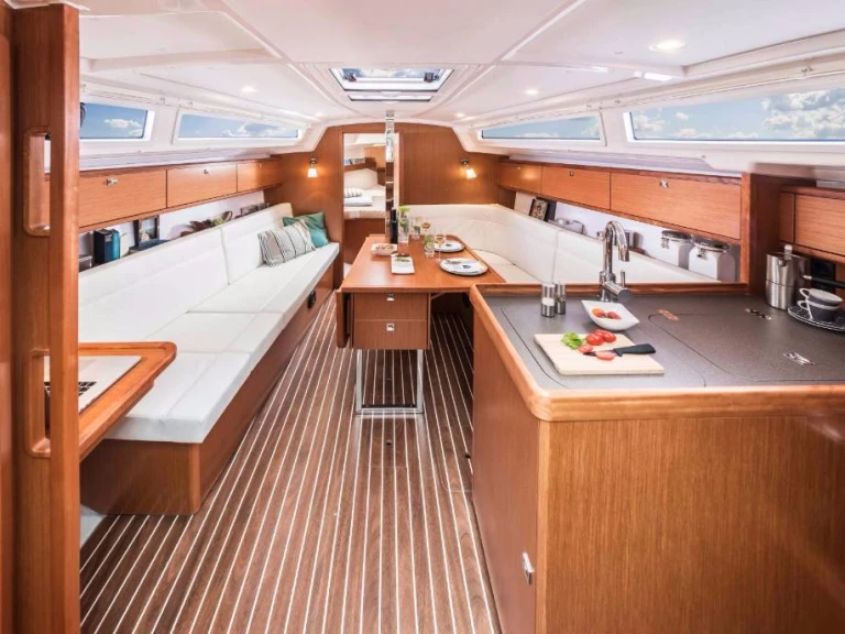Noleggiare una Bavaria Cruiser 34 a Lefkáda