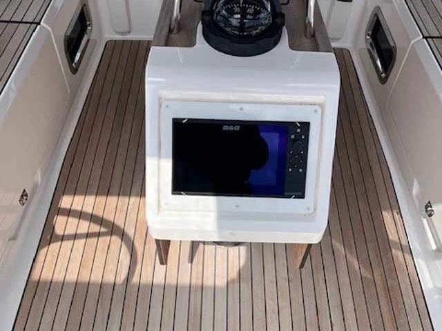 Bavaria Cruiser 46 da affittare a  Gouviá