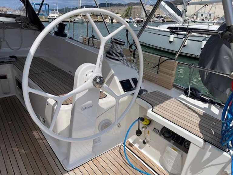 Noleggio a Gouviá – Bavaria Cruiser 46 su SamBoat