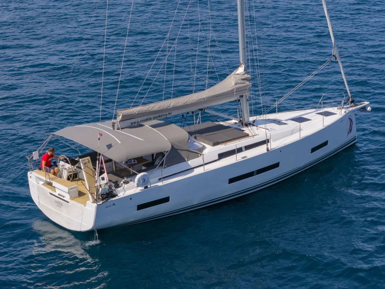 Noleggio barche Hanse Hanse 510 a Castelli su Samboat