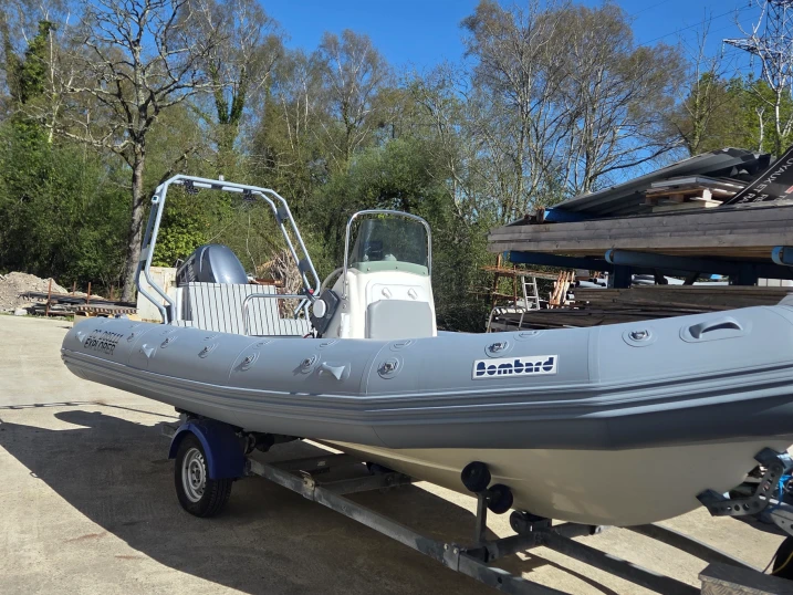Noleggio a Concarneau – Bombard Explorer 640 su SamBoat
